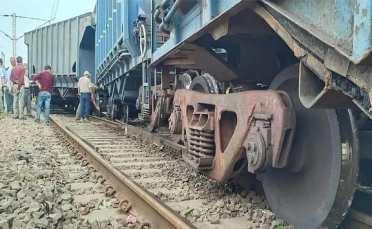 A goods train derailed near Tuni railway station in the Kakinada district