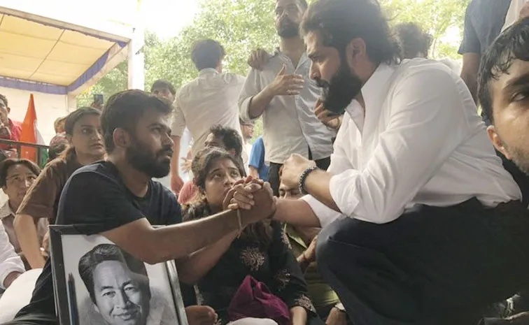 Amit Thackeray extend support to CJP Protest