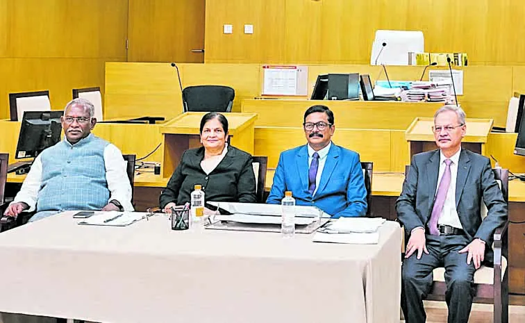 ప్రత్యేక లోక్‌ అదాలత్‌లో భారీగా కేసులు పరిష్కారం