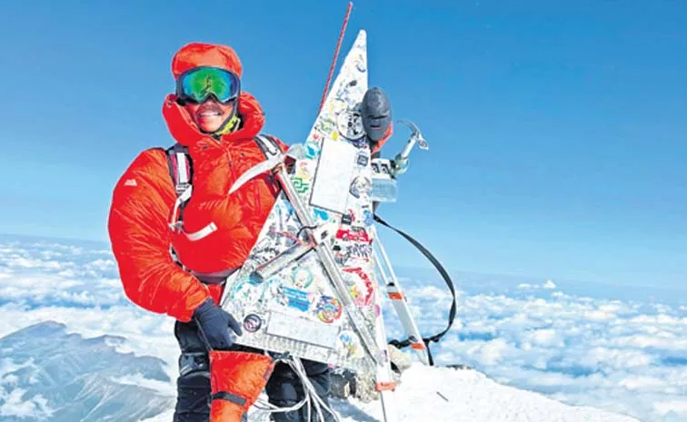 Poorna Climbs Mount Erlbus In Europe