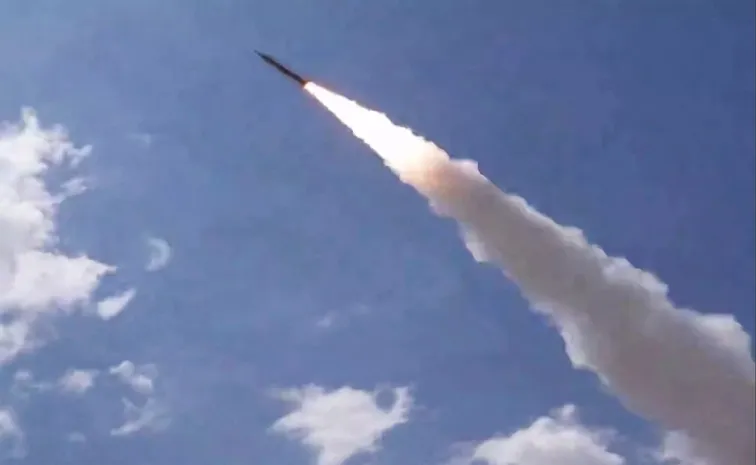 USA Launches Relentless Airstrikes Inside Iran10