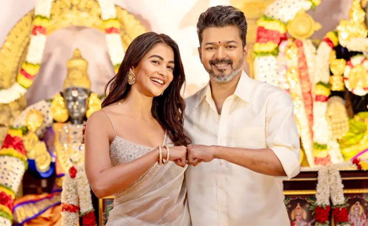 Pooja Hegde gets a shock before Vijay Jananayakan release