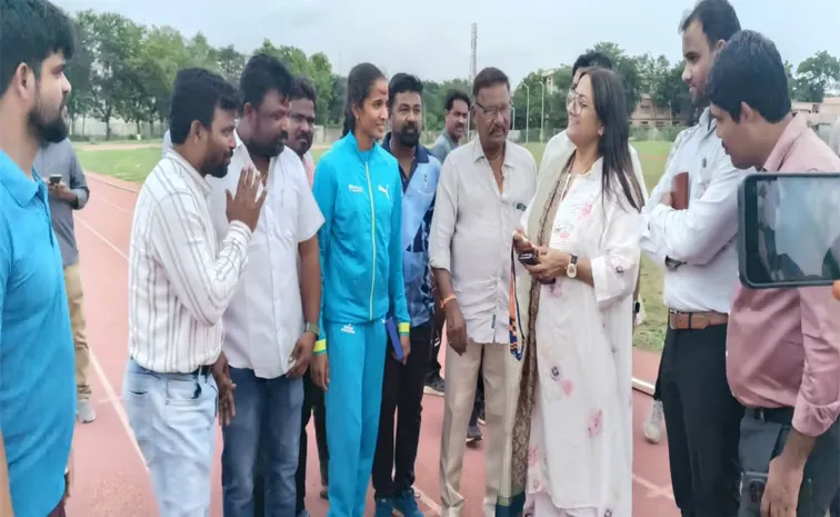 ఖేలో ఇండియా 2026.. హైదరాబాద్‌లో మైదానాల పరిశీలన