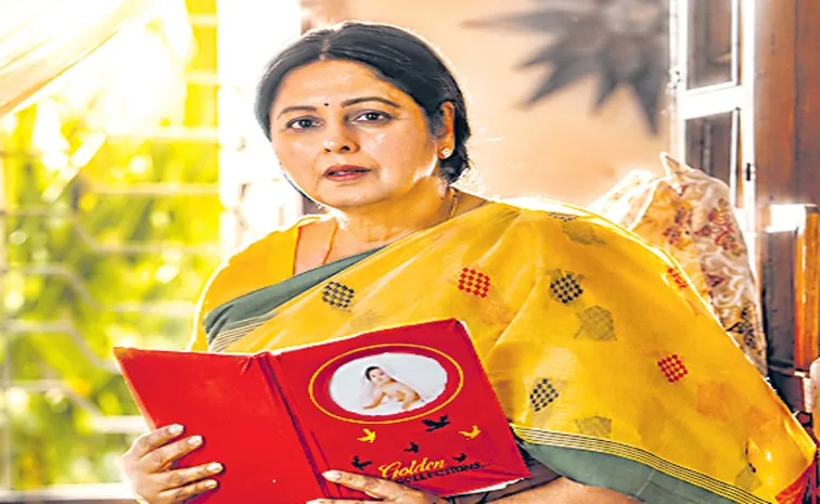 Jayasudha special character role in Summer Holidays