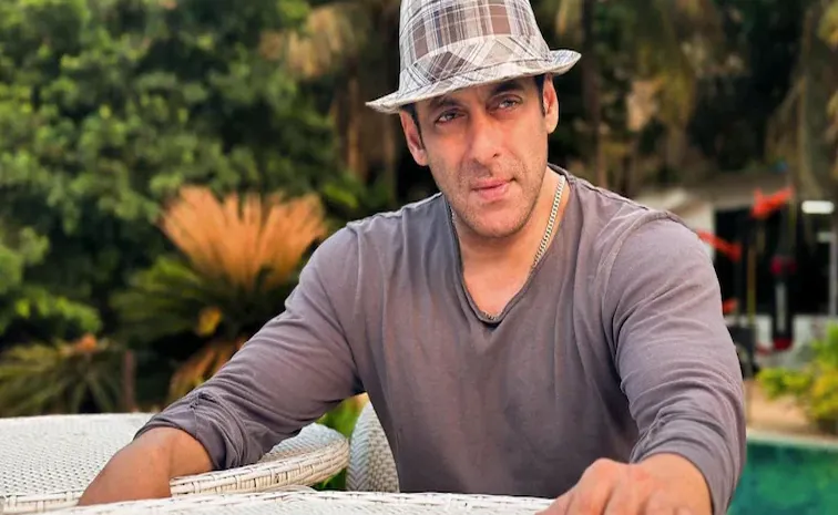 salman khan backs student protesters warns against political hijack