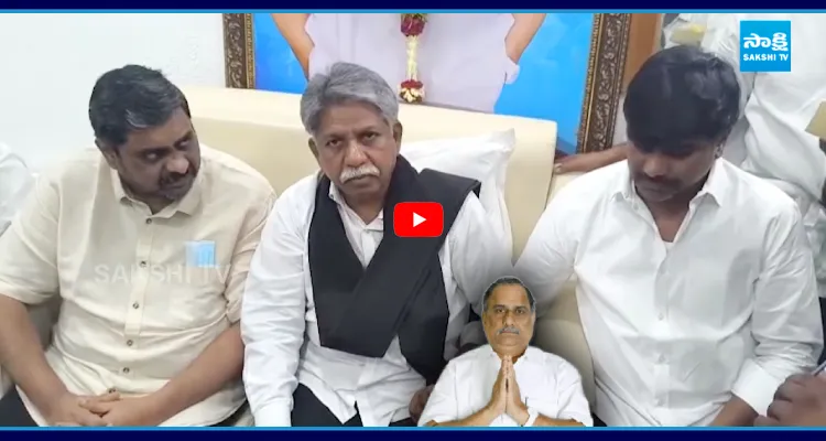 ముద్రగడ కుటుంబాన్ని పరామర్శించిన మంద కృష్ణ మాదిగ