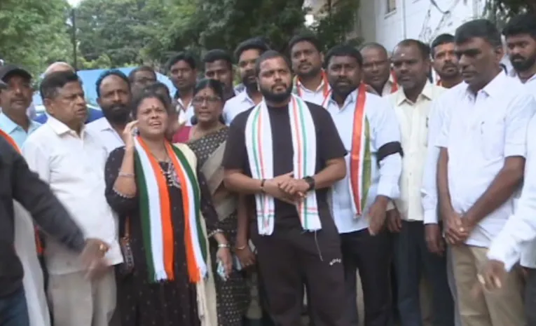 Youth Congress And BRS Protests At Indira Park Updates
