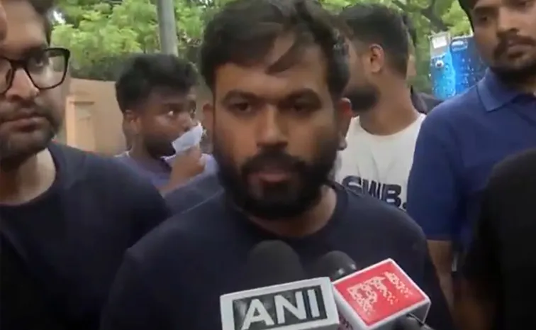 అప్పటి వరకూ జంతర్‌ మంతర్‌ వీడేది లేదు.. కుండబద్దలు కొట్టిన దీప్కే