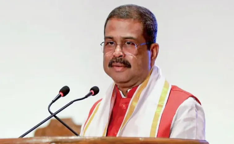 రాజీనామా కుదరదు!
