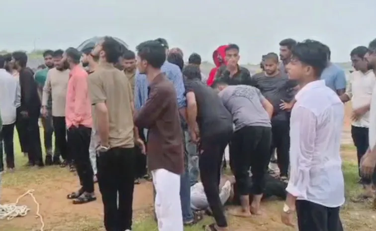 Four Youth Missing in Sriramsagar Reservoir