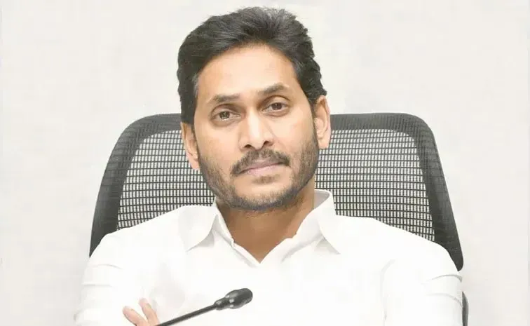 YS Jagan Pays Tribute To Kargil Heroes On Vijay Diwas