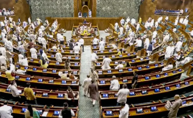 ఉభయ సభలు మధ్యాహ్నం 2 గంటల వరకు వాయిదా