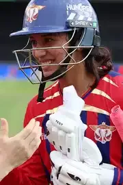 Mandhana lone effort takes Super Giants over the line in tense chase