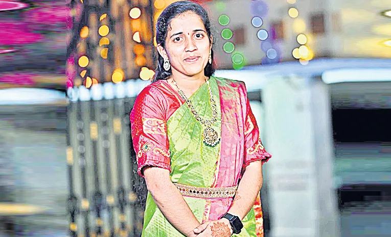పెళ్లి చేసుకోకు.. పురుగు మందు తాగి చచ్చిపో..!