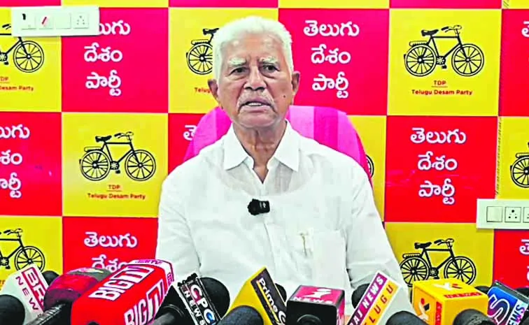 TDP MLA Varadarajula Reddy sensational comments