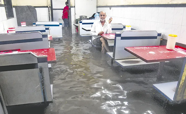 Heavy monsoon rains have inundated parts of India Mumbai