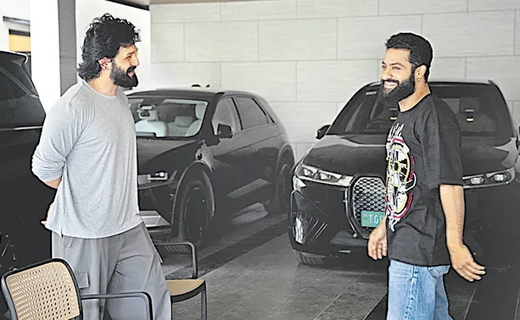 NTR supports Akhil Lenin with special voice-over