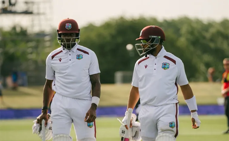 Justin Greaves and Shai Hope frustrated sri lanka with an unbeaten 174 run partnership as West Indies finished Day 3 of 2nd test on high