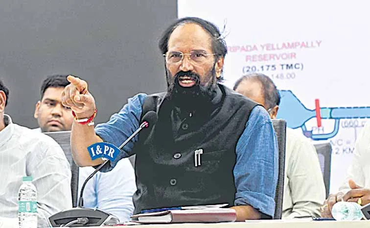 Uttam Kumar Reddy fires on ktr 
