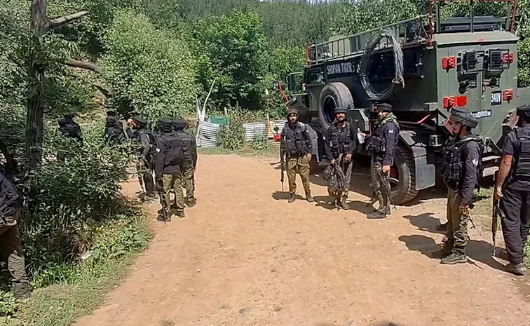 Top Lashkar e Taiba commander Zakir Ganai killed in encounter in J&K