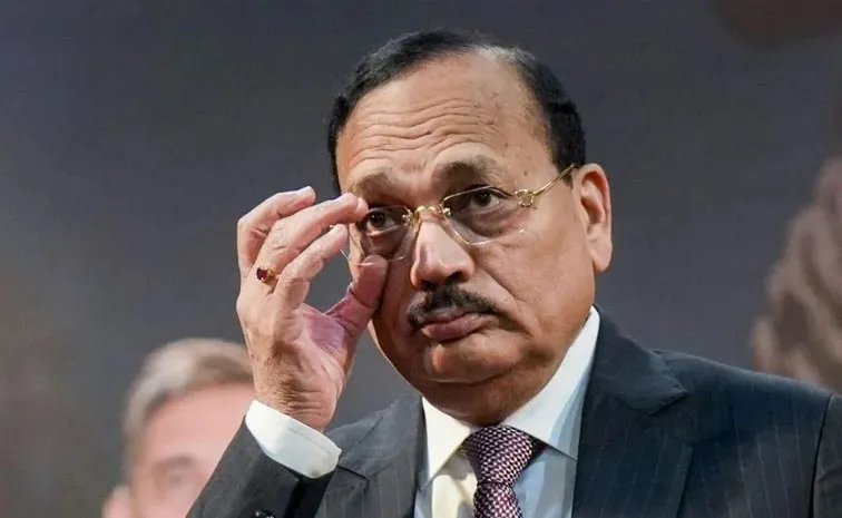 జెన్‌జీ టెన్షన్‌?.. CJI కార్యక్రమం వాయిదా!