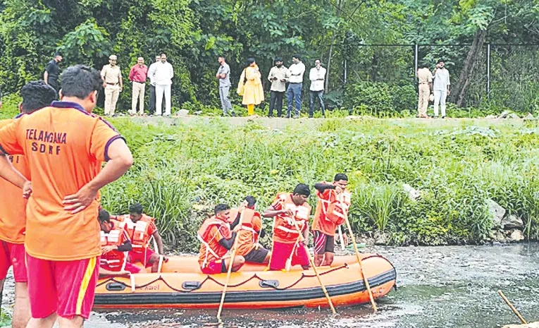 బాలయ్య ఎక్కడ? 