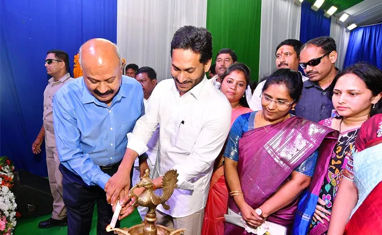 Chandrababu attempts another credit theft