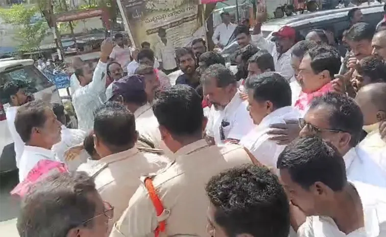 Peddi Statue Row: BRS Protests After Demolition of Pedestal in Narsampet