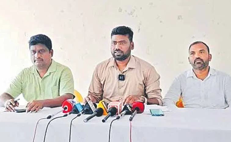 డీఎస్సీ నియామకాల్లో భారీ అక్రమాలు