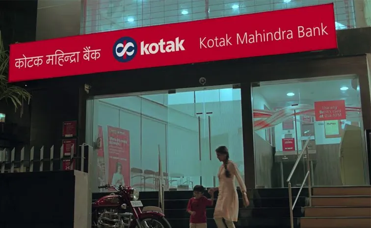 Kotak Mahindra Bank Hybrid Home Loan EMI Lock 65 Months Save 3 46 Lakh