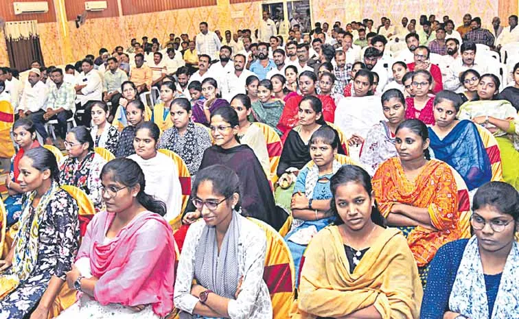 డీఎస్సీ అక్రమాలపై ఉద్యమం మరింత ఉధృతం