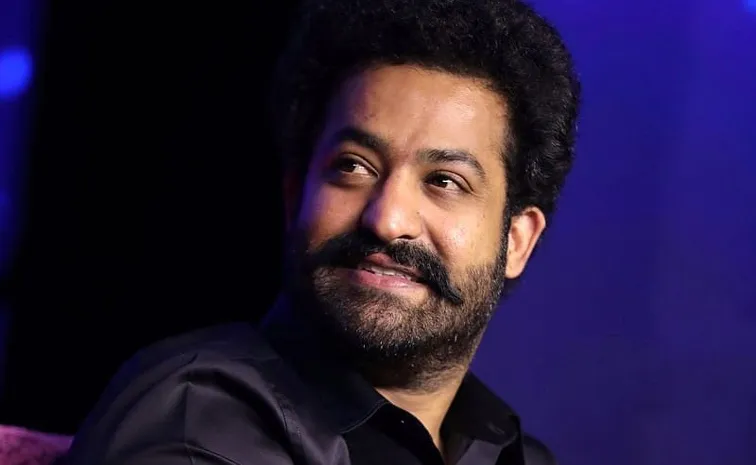 జునియర్ ఎన్టీఆర్ భుజానికి సర్జరీ.. ఎక్కడంటే? 