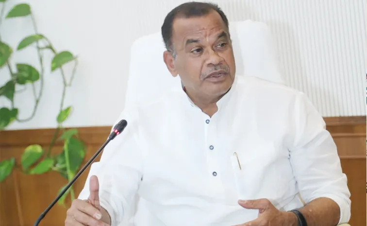 Minister Komatireddy Venkat Reddy makes crucial announcement on Uppal Elevated Corridor