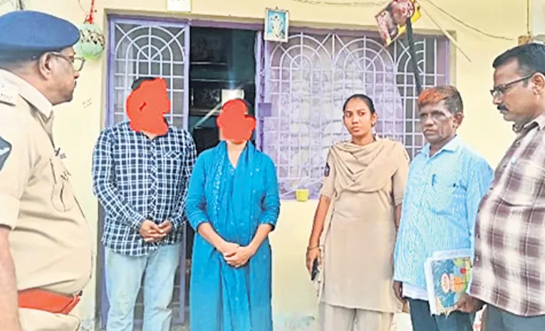 లైంగిక దాడి కేసులో బాలిక తల్లి, సచివాలయ ఉద్యోగి  అరెస్టు