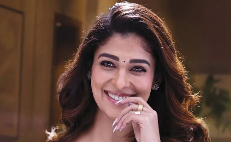 టాక్సిక్‌లో టాప్‌ ఛైర్‌ ఆమెదే...
