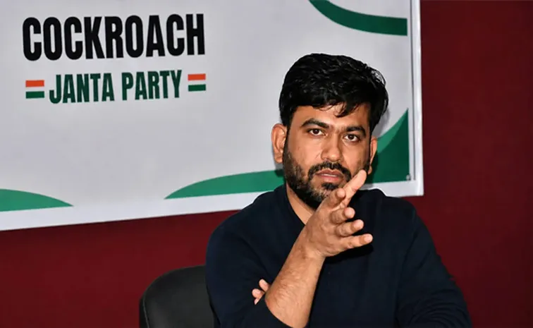 పిరికిపందలు.. మా గొంతు నొక్కాలని చూశారు: దీప్కే సంచలన వ్యాఖ్యలు