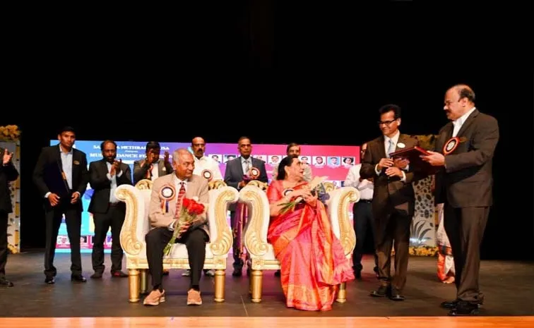 సేవే జీవిత ధ్యేయంగా.. శోభా, ప్రసాద్ రెడ్డి దంపతుల సేవా ప్రస్థానం