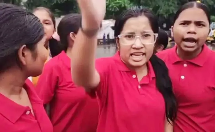 Uttar Pradesh Students Protest Teacher Shortage School Facilities