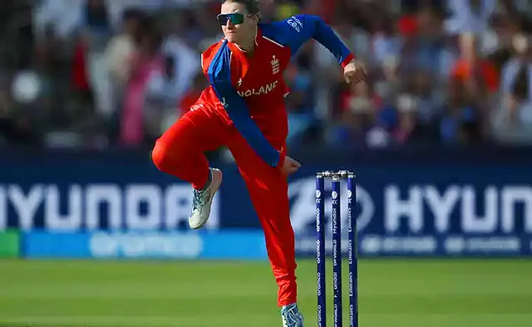 Dean named England captain for Ireland ODIs