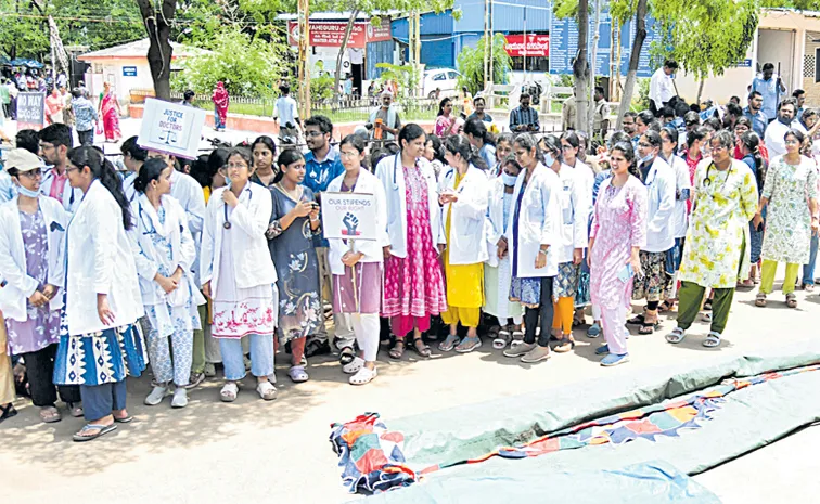 జూడాల సమ్మె తీవ్రం