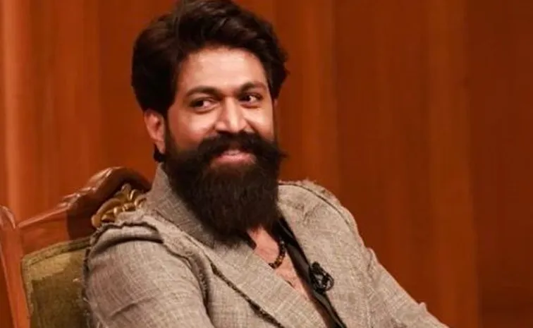 Yash has 14 million followers on his Instagram but follows only one person2