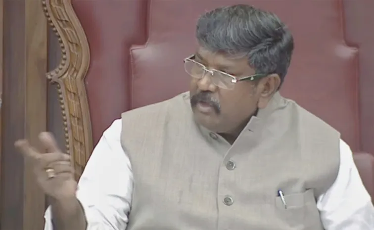 లోకేశ్‌ గప్‌చుప్‌.. ఏపీ శాసనమండలిలో గందరగోళం