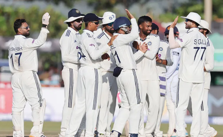 IND vs SL 1st Test Day 4: Sri Lanka Need 288 Runs To Win