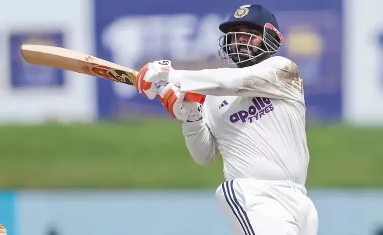 India close on victory in first Test against Sri Lanka