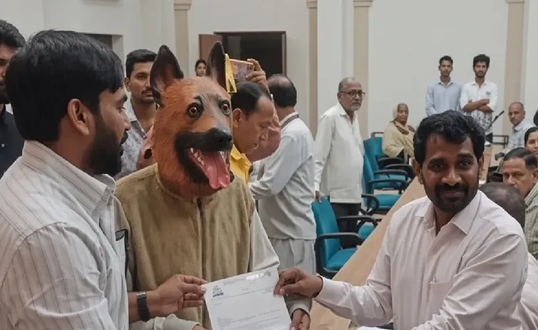 డాగ్‌ స్టెరిలైజేషన్‌లో అవినీతిపై పబ్లిక్‌ హియరింగ్‌ : ‘కుక్క’ను చూసి అధికారులు షాక్‌