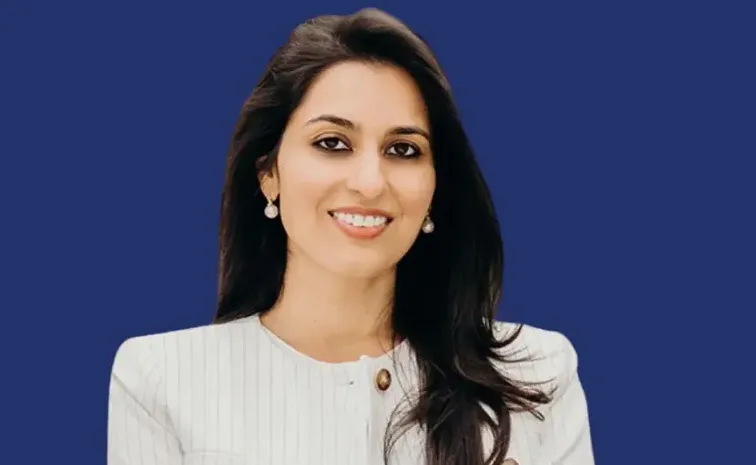 అమెరికా కాంగ్రెస్‌ పోరులో భారత సంతతి విద్యావేత్త రికార్డు!