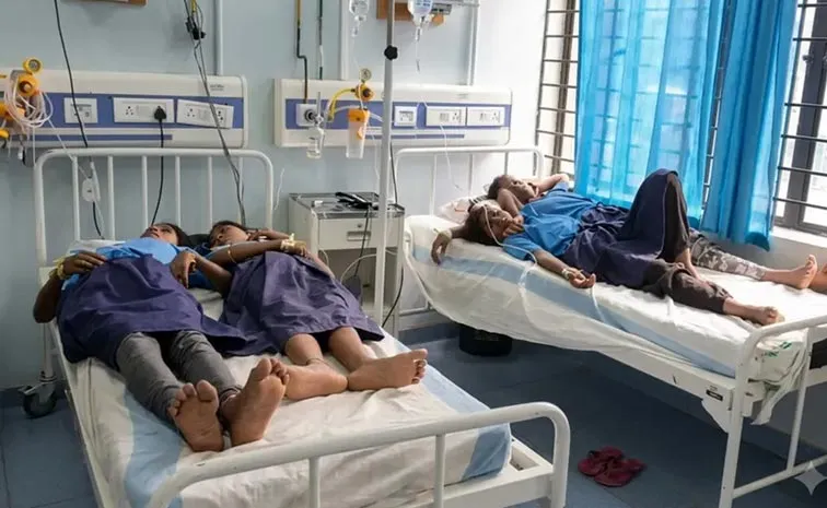 Over 24 Children Fall Ill in Bihar After Cook Mistakes Detergent for Salt in Mid-Day Meal