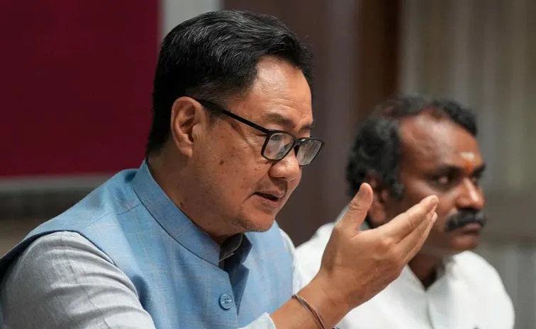 చైనా 60 కి.మీ చొరబడిందా?.. క్లారిటీ ఇచ్చిన కిరణ్ రిజిజు