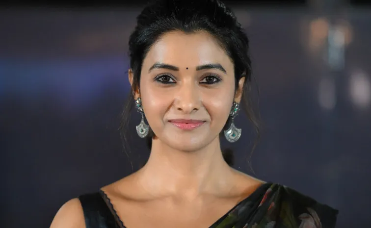 Priya Bhavani Shankar Shares Irumudi Movie Experience