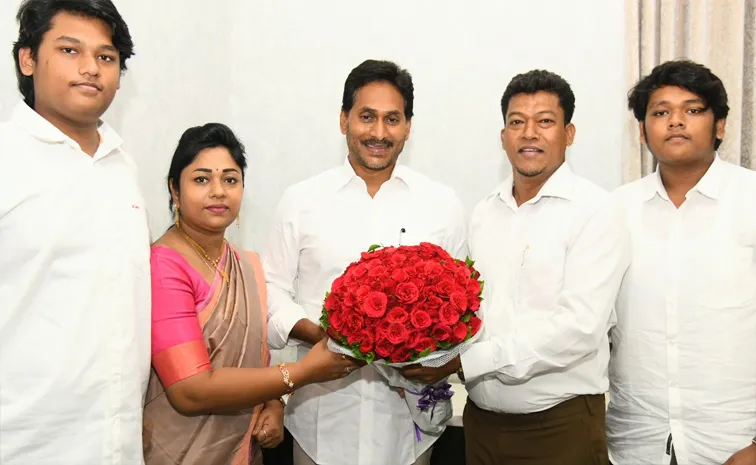 Former Minister Seediri Appalaraju Meet Ys Jagan